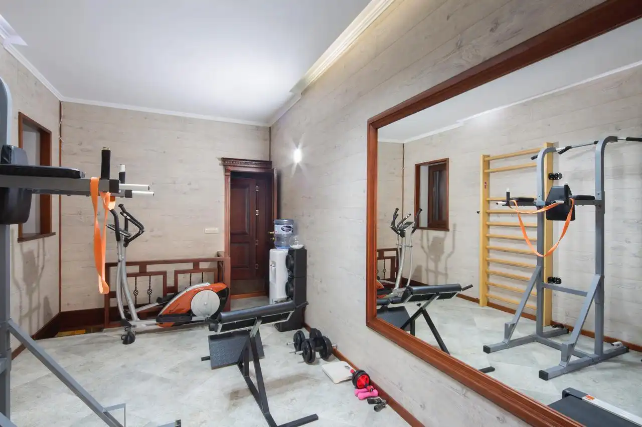 Private gym with professional fitness equipment – Villa Prčanj